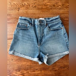 Abercrombie & Fitch High Rise Mom Short